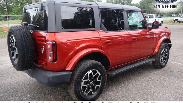 2022 Ford Bronco Base Advanced