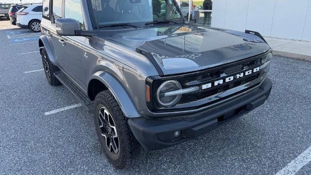 2022 Ford Bronco Base Advanced