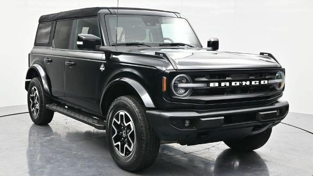 2023 Ford Bronco Badlands Advanced