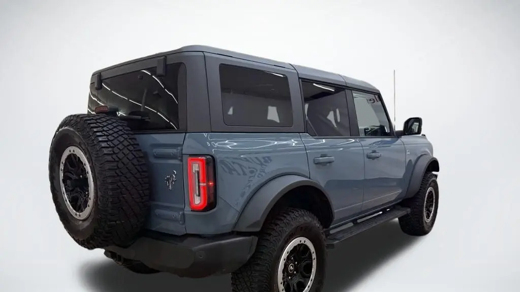 2023 Ford Bronco Base Advanced