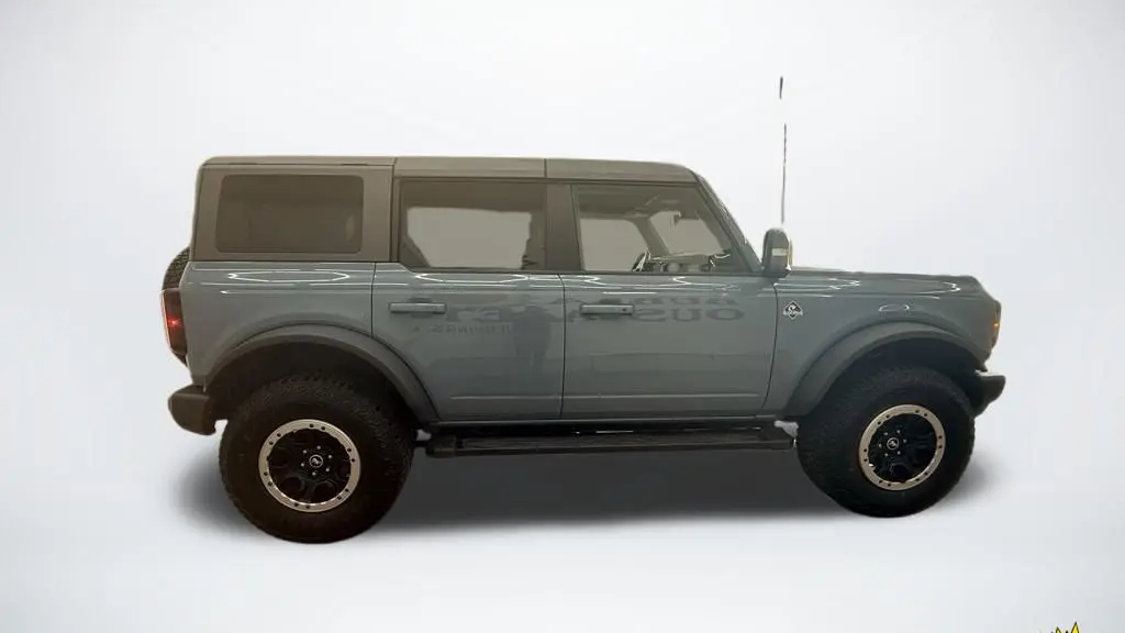 2023 Ford Bronco Base Advanced