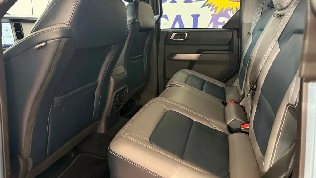 2023 Ford Bronco Base Advanced