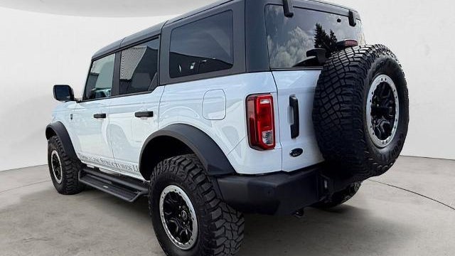 2022 Ford Bronco Base Advanced