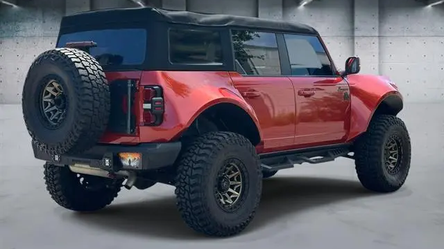 2022 Ford Bronco Outer Banks Advanced