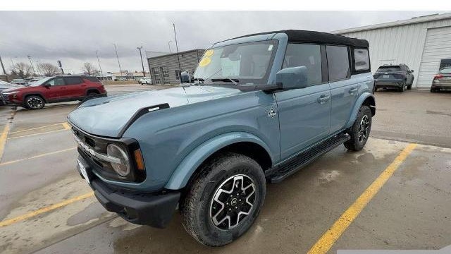2023 Ford Bronco Base Advanced