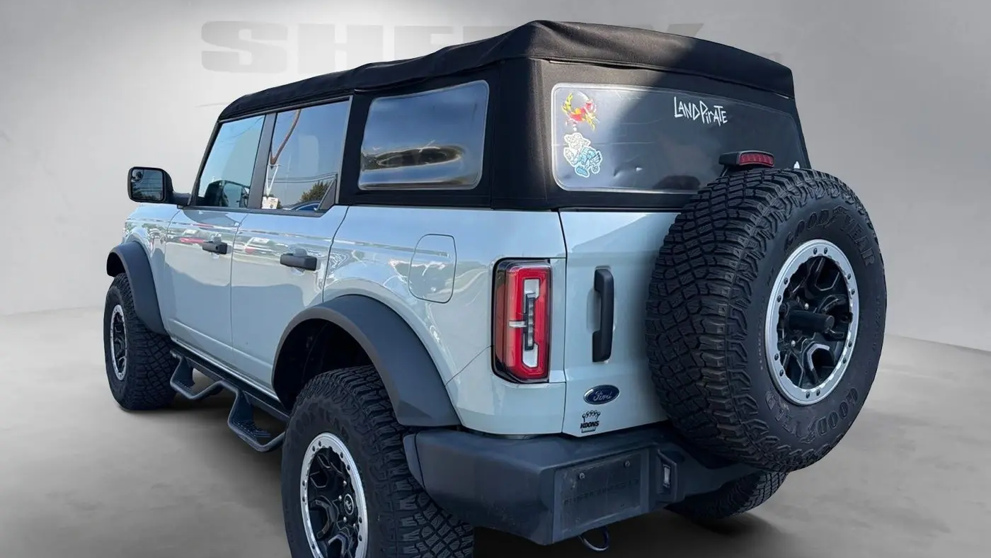 2022 Ford Bronco Base Advanced