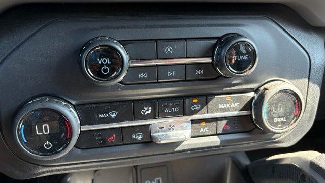 2023 Ford Bronco Base Advanced