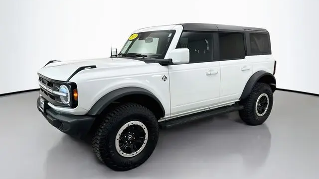 2023 Ford Bronco Base Advanced