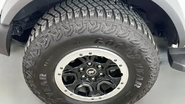 2023 Ford Bronco Base Advanced
