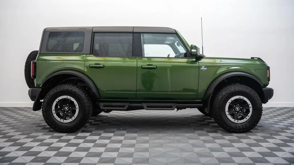 2023 Ford Bronco Badlands Advanced