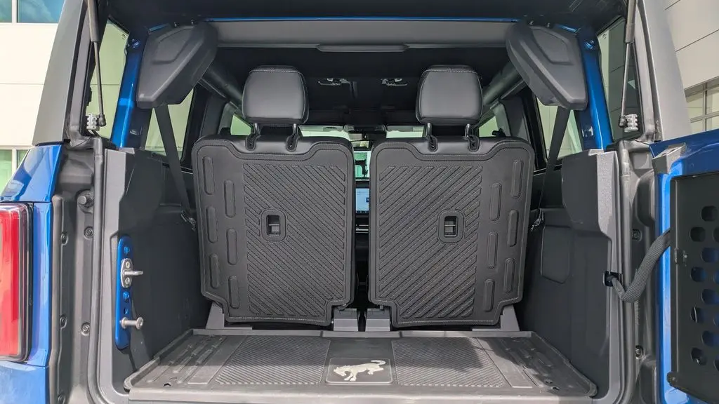 2021 Ford Bronco First Edition Advanced
