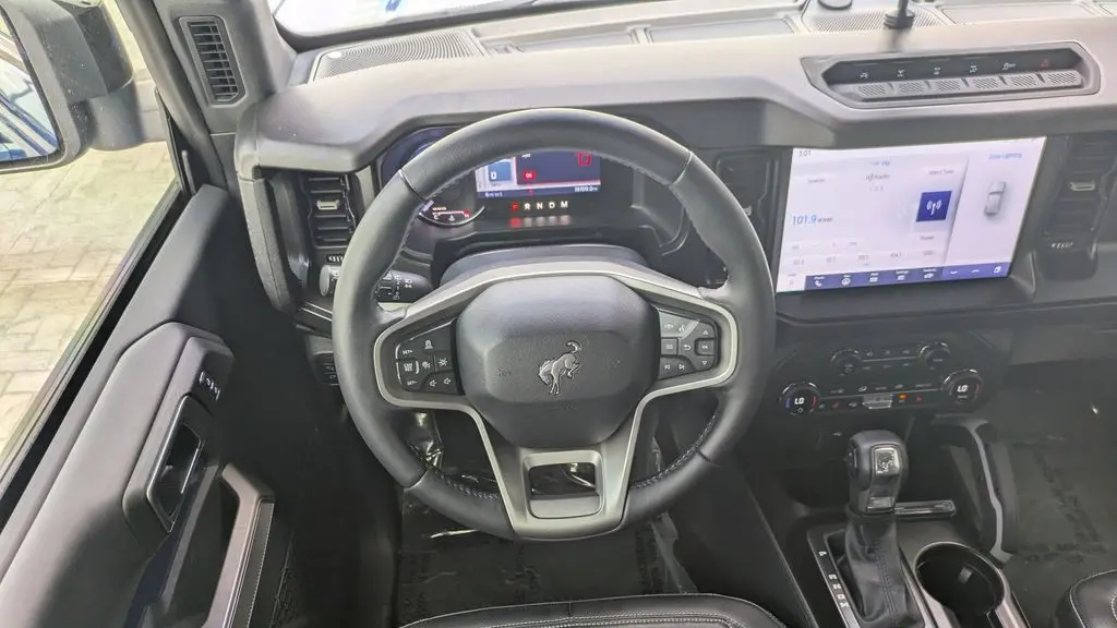 2021 Ford Bronco First Edition Advanced