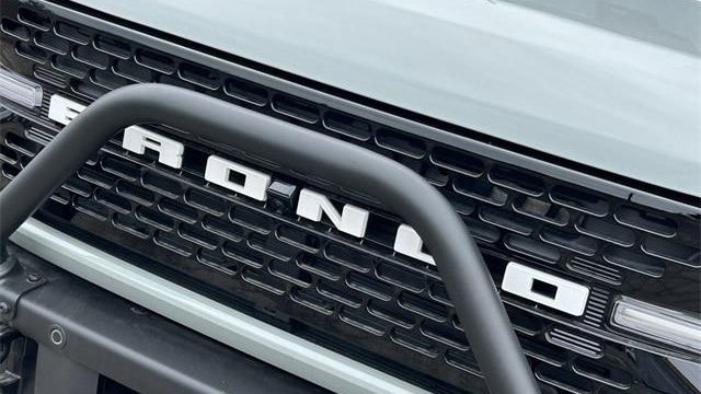 2021 Ford Bronco First Edition Advanced