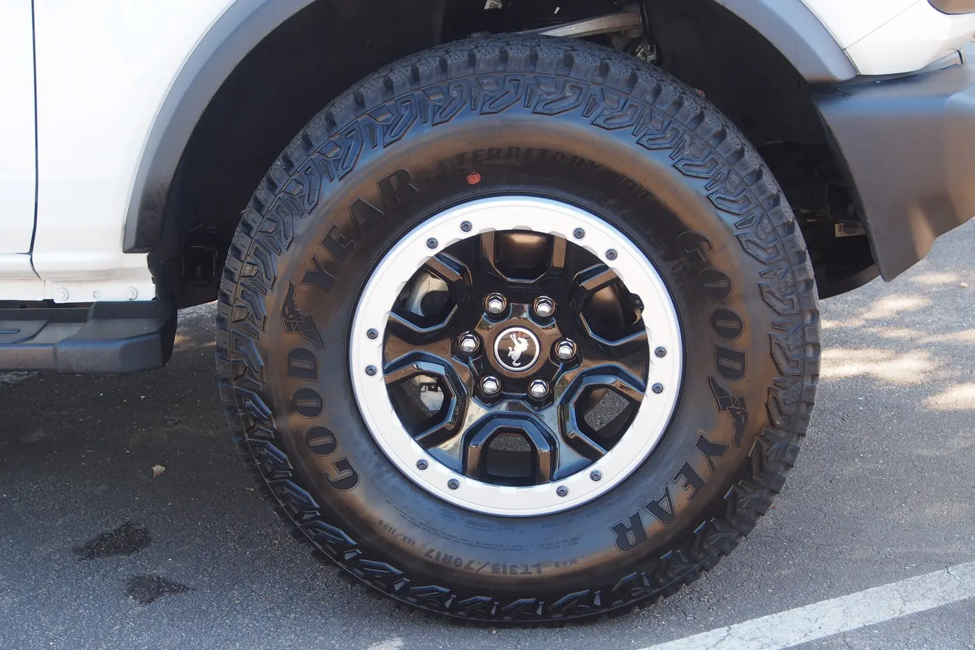 2026 Ford Bronco - $44,515