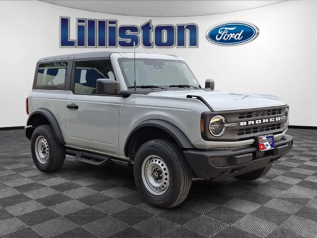 2026 Ford Bronco - $42,799
