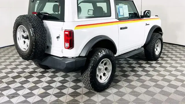 2025 Ford Bronco Base
