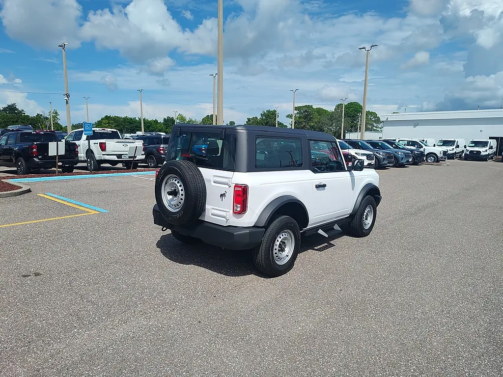 2026 Ford Bronco - $42,995