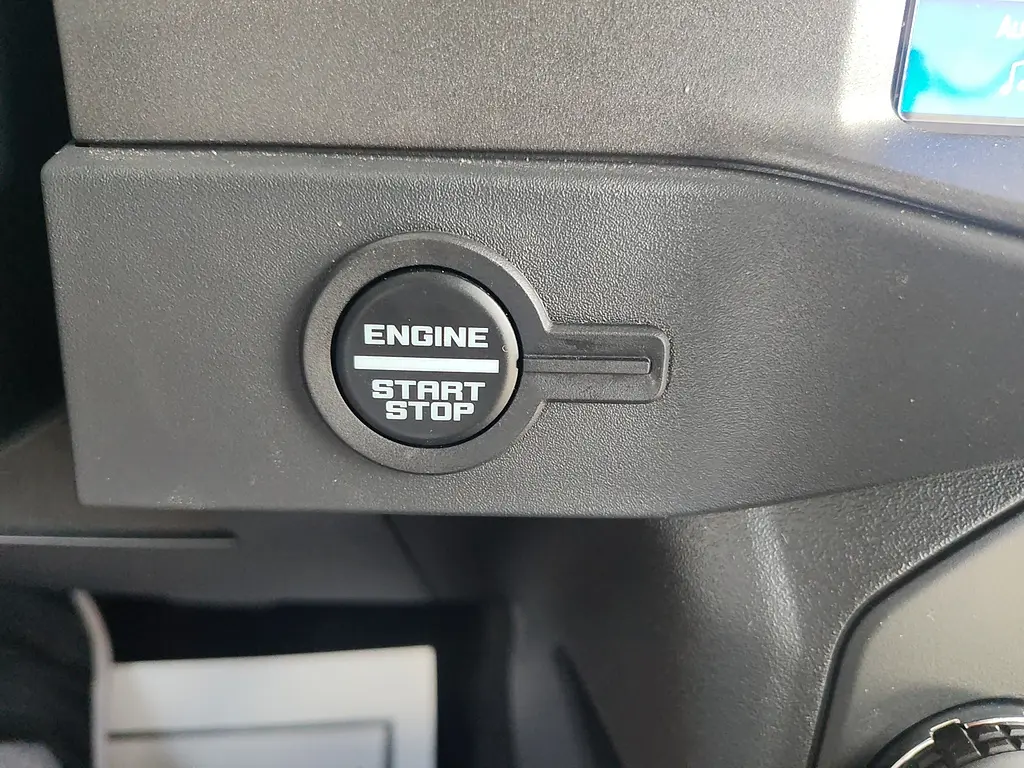 2026 Ford Bronco - $42,995