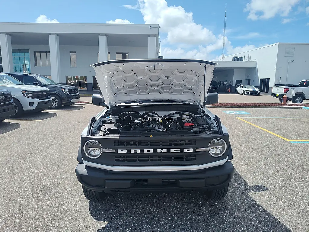 2026 Ford Bronco - $42,995