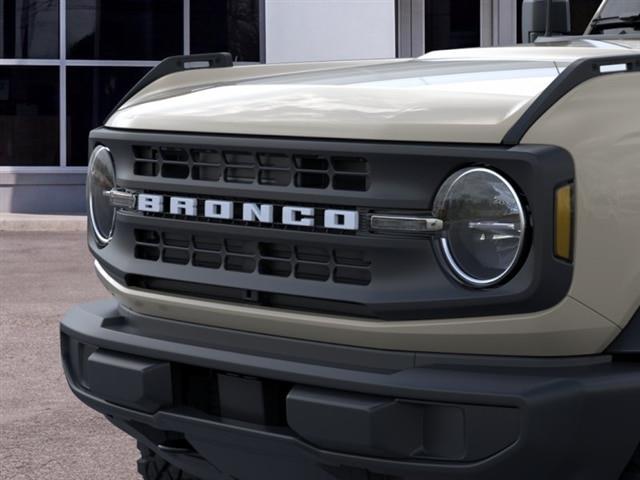 2025 Ford Bronco - $44,575