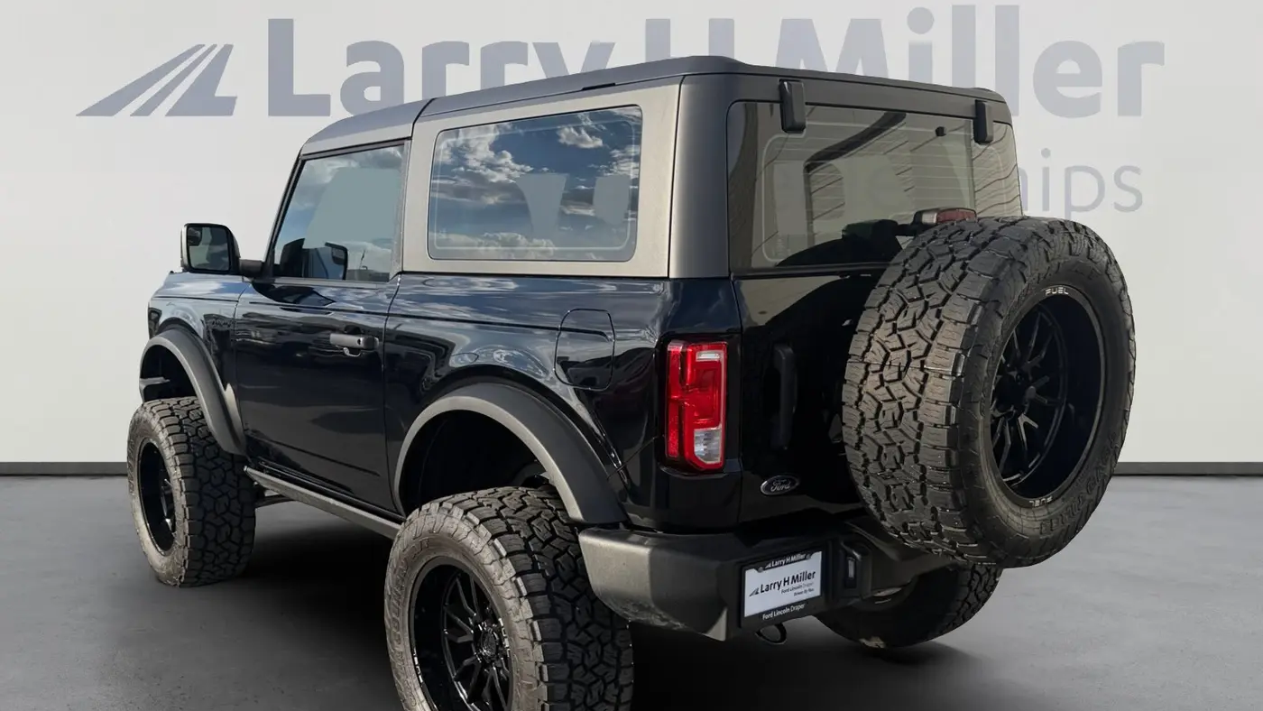 2025 Ford Bronco Base