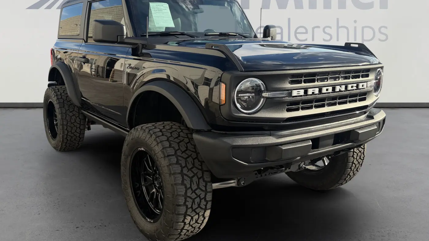 2025 Ford Bronco Base
