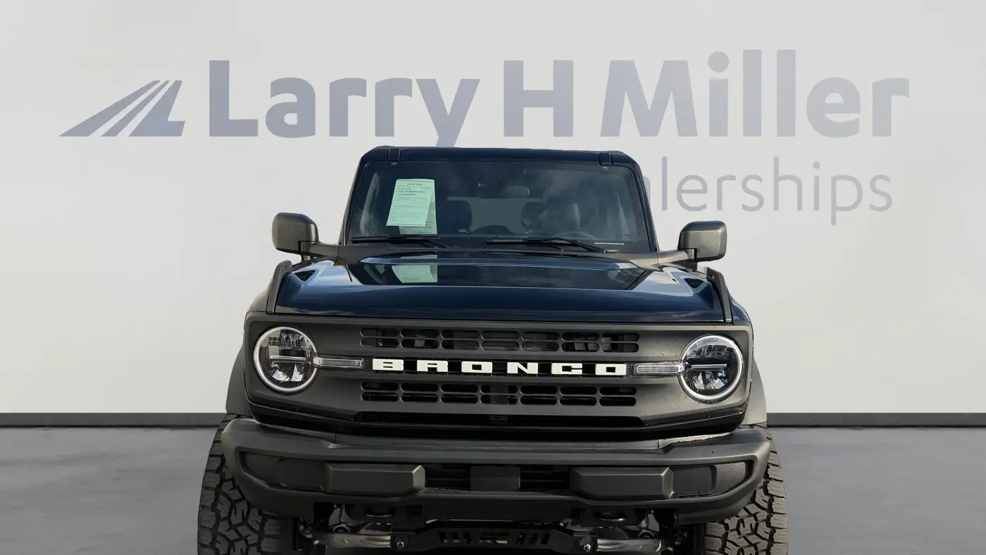 2025 Ford Bronco Base