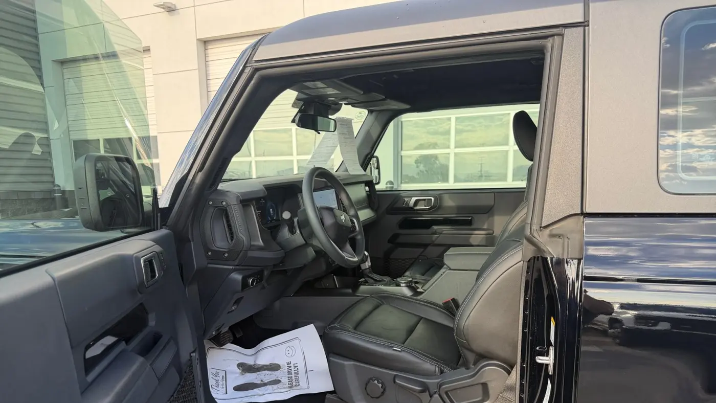 2025 Ford Bronco Base