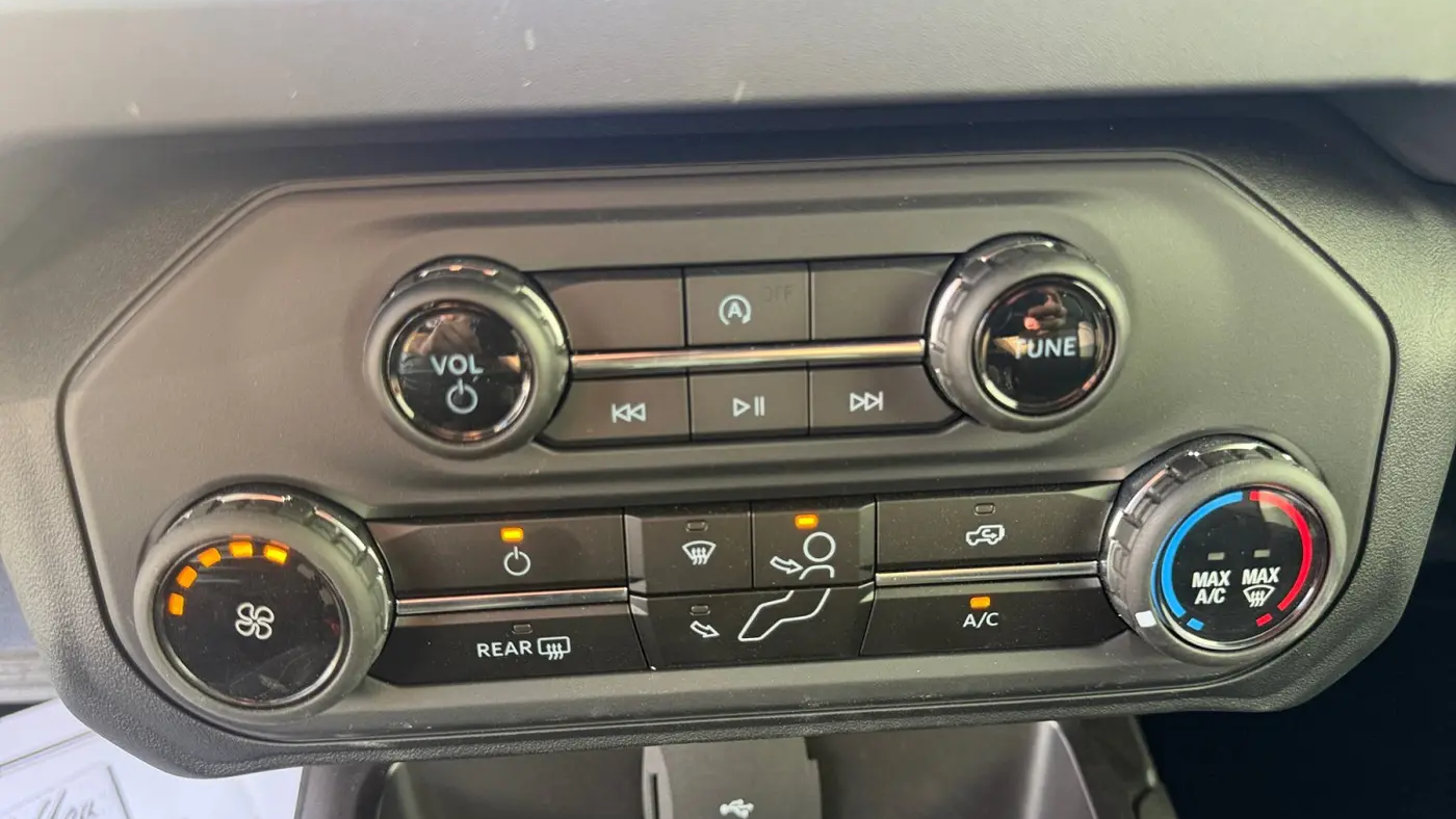 2025 Ford Bronco Base
