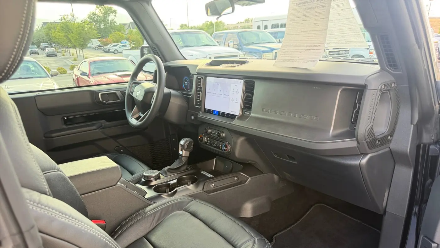 2025 Ford Bronco Base