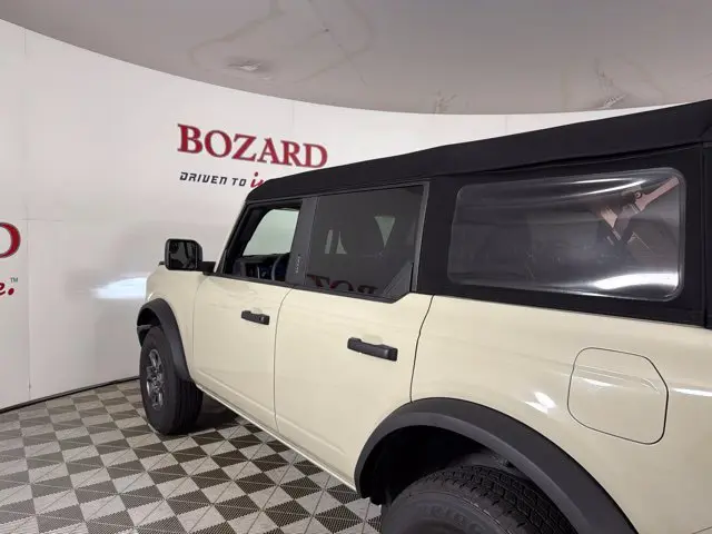 2025 Ford Bronco - $38,000