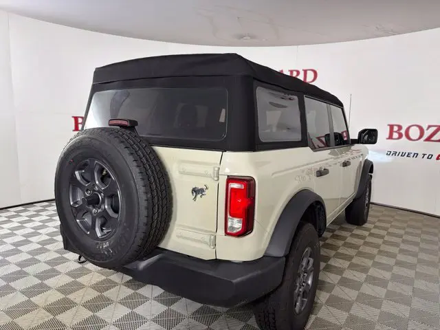 2025 Ford Bronco - $38,000