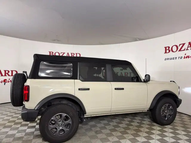 2025 Ford Bronco - $38,000
