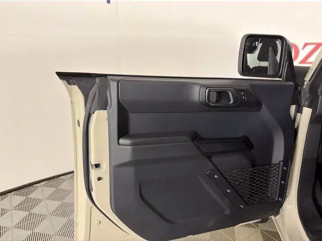 2025 Ford Bronco - $38,000