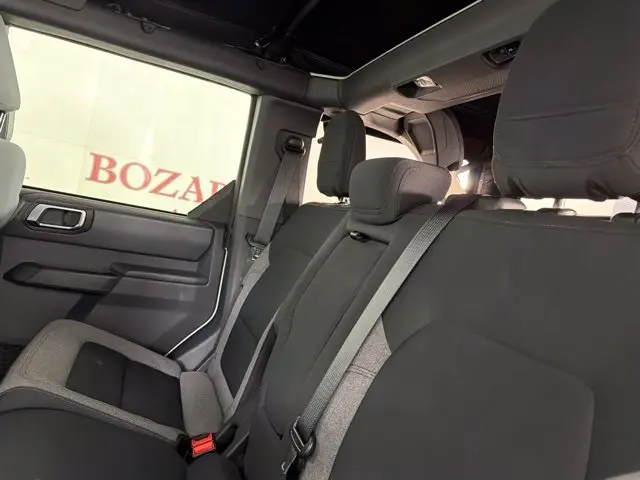 2025 Ford Bronco - $38,000