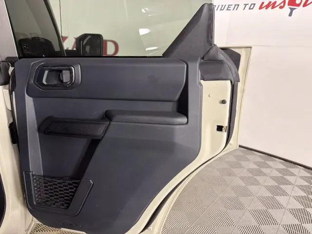 2025 Ford Bronco - $38,000