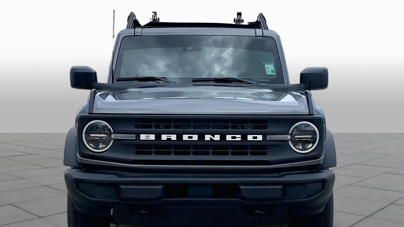 2025 Ford Bronco Base