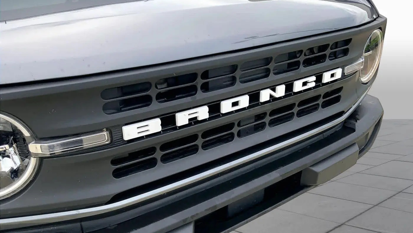 2025 Ford Bronco Base