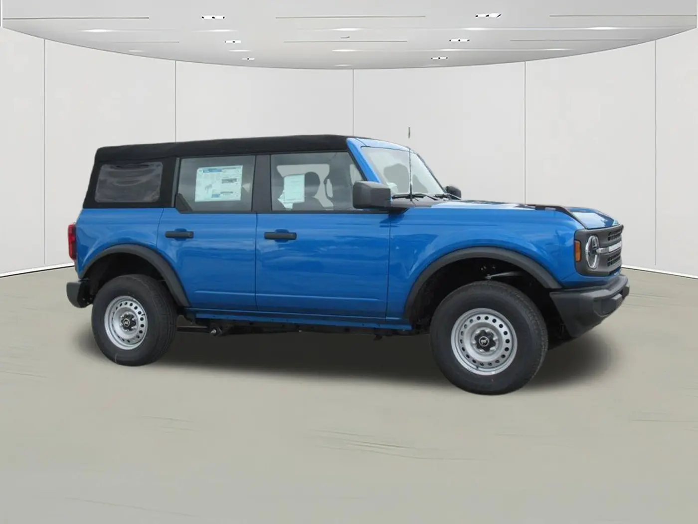 2025 Ford Bronco - $40,221
