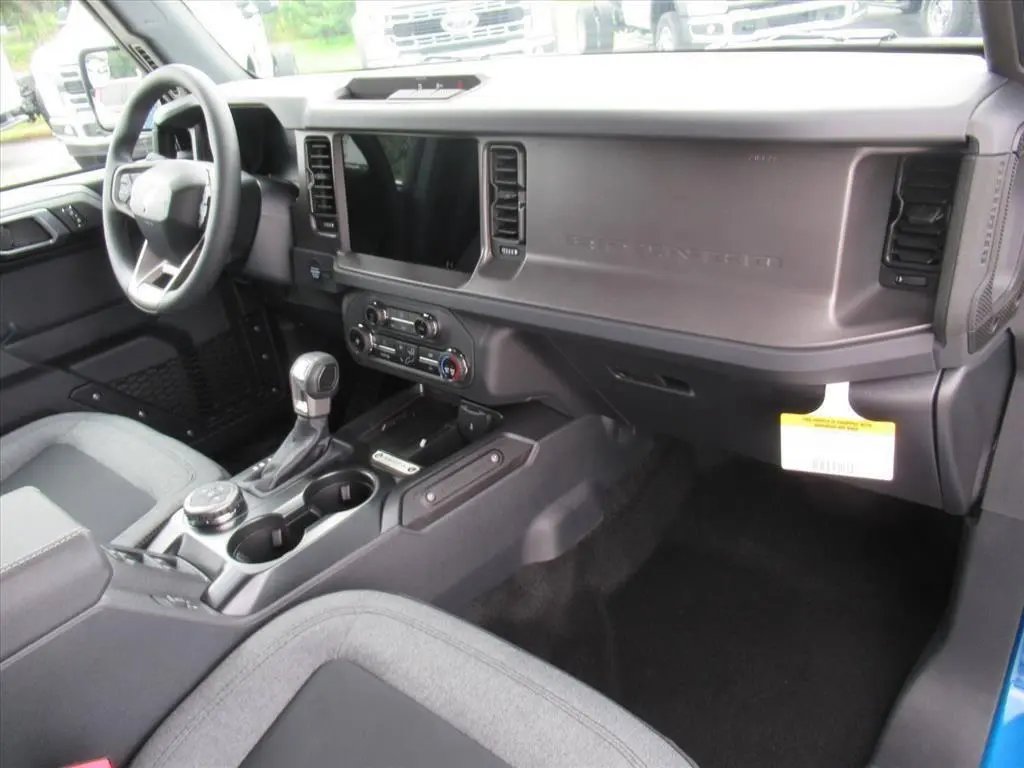 2025 Ford Bronco - $40,221