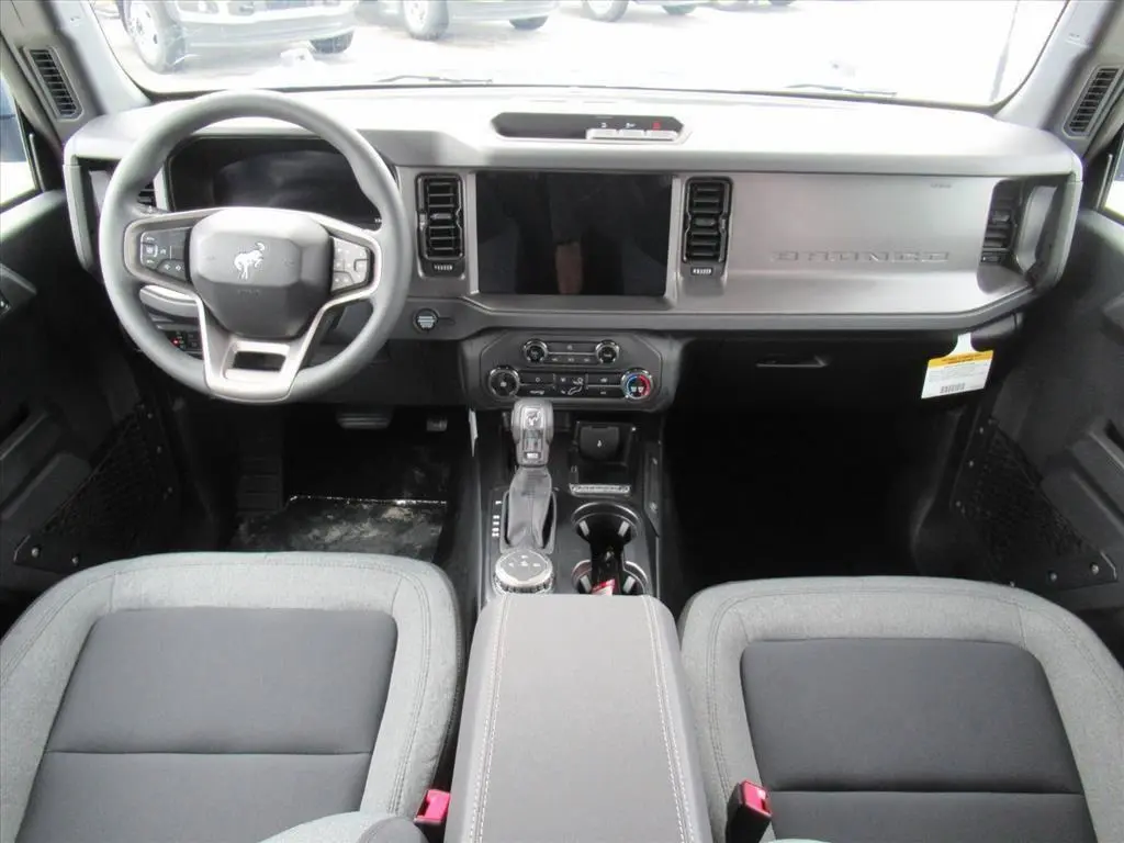 2025 Ford Bronco - $40,221