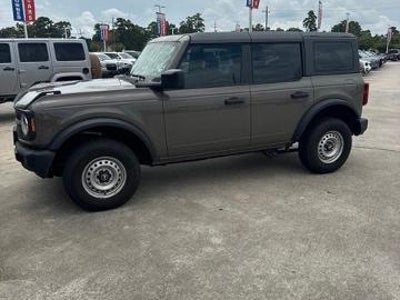 2025 Ford Bronco 4X4 Base 4DR SUV