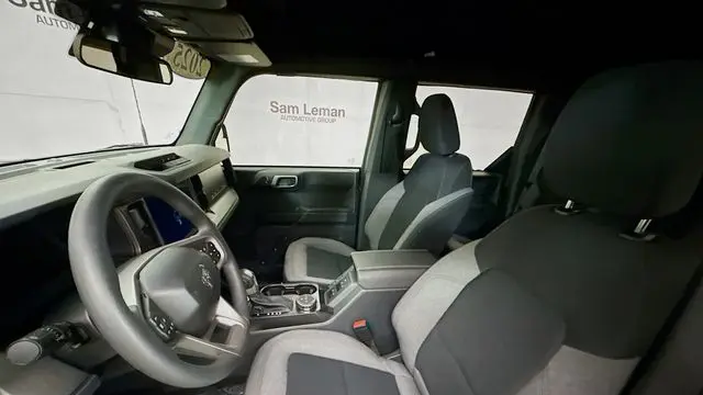 2025 Ford Bronco Base
