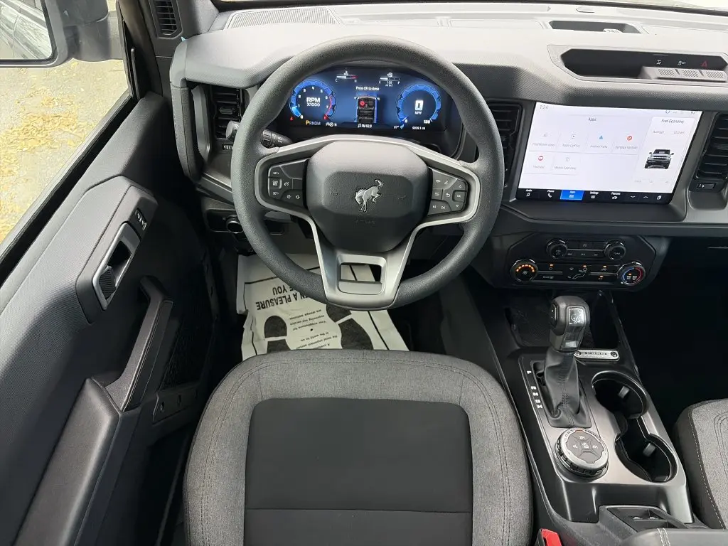 2025 Ford Bronco - $40,910