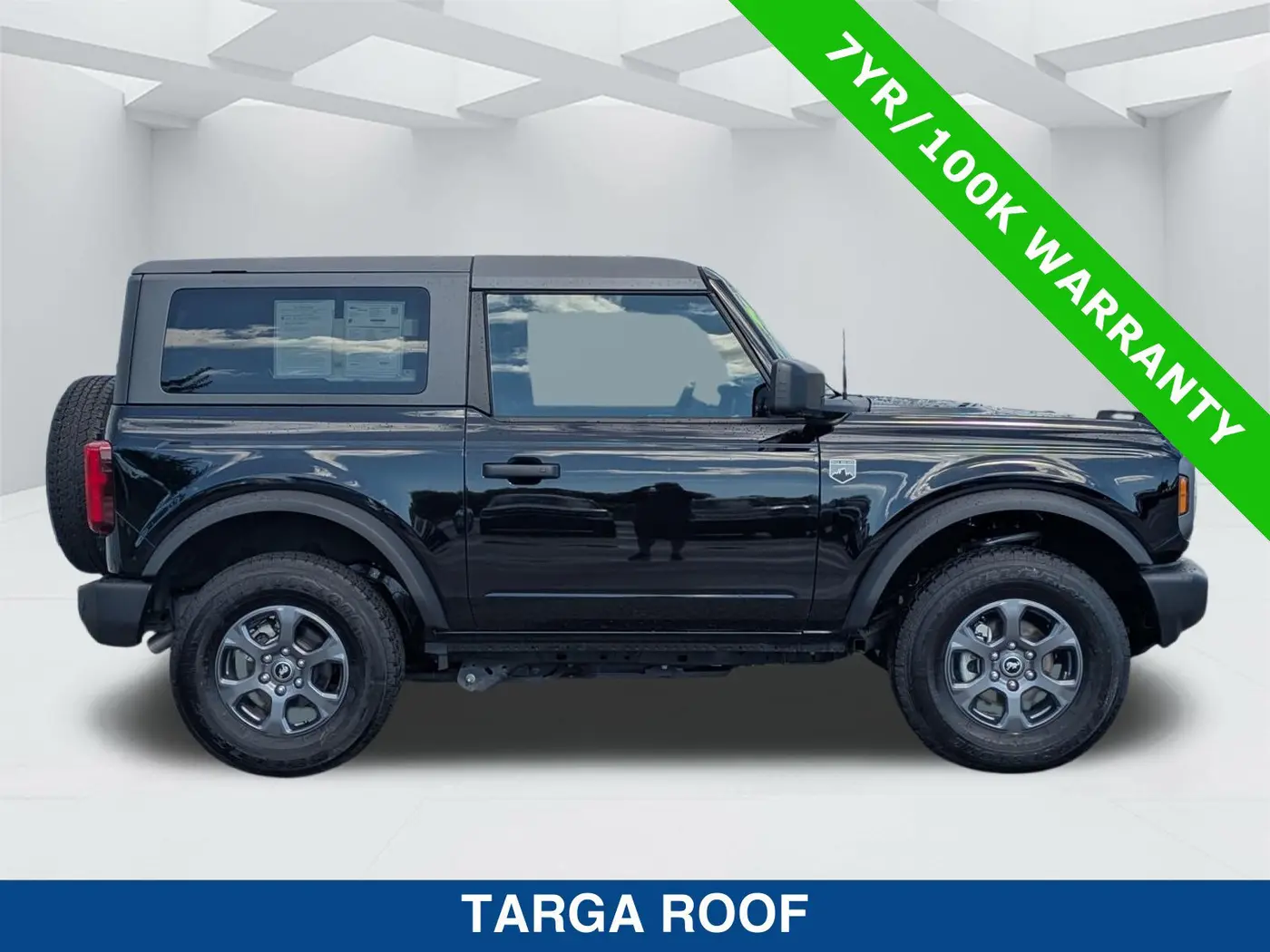 2024 Ford Bronco - $39,899