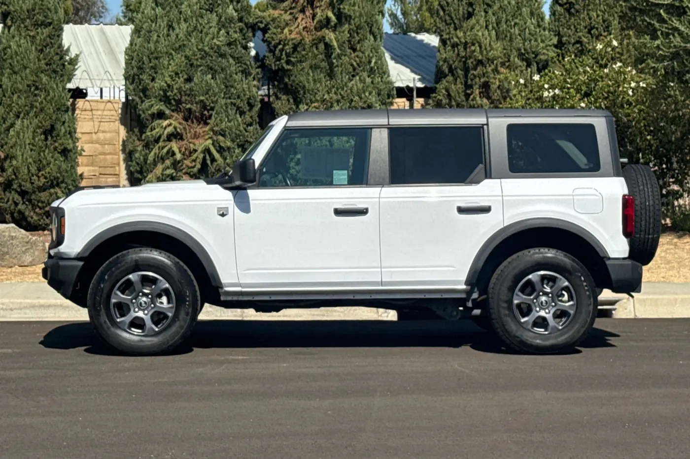 2025 Ford Bronco - $38,995