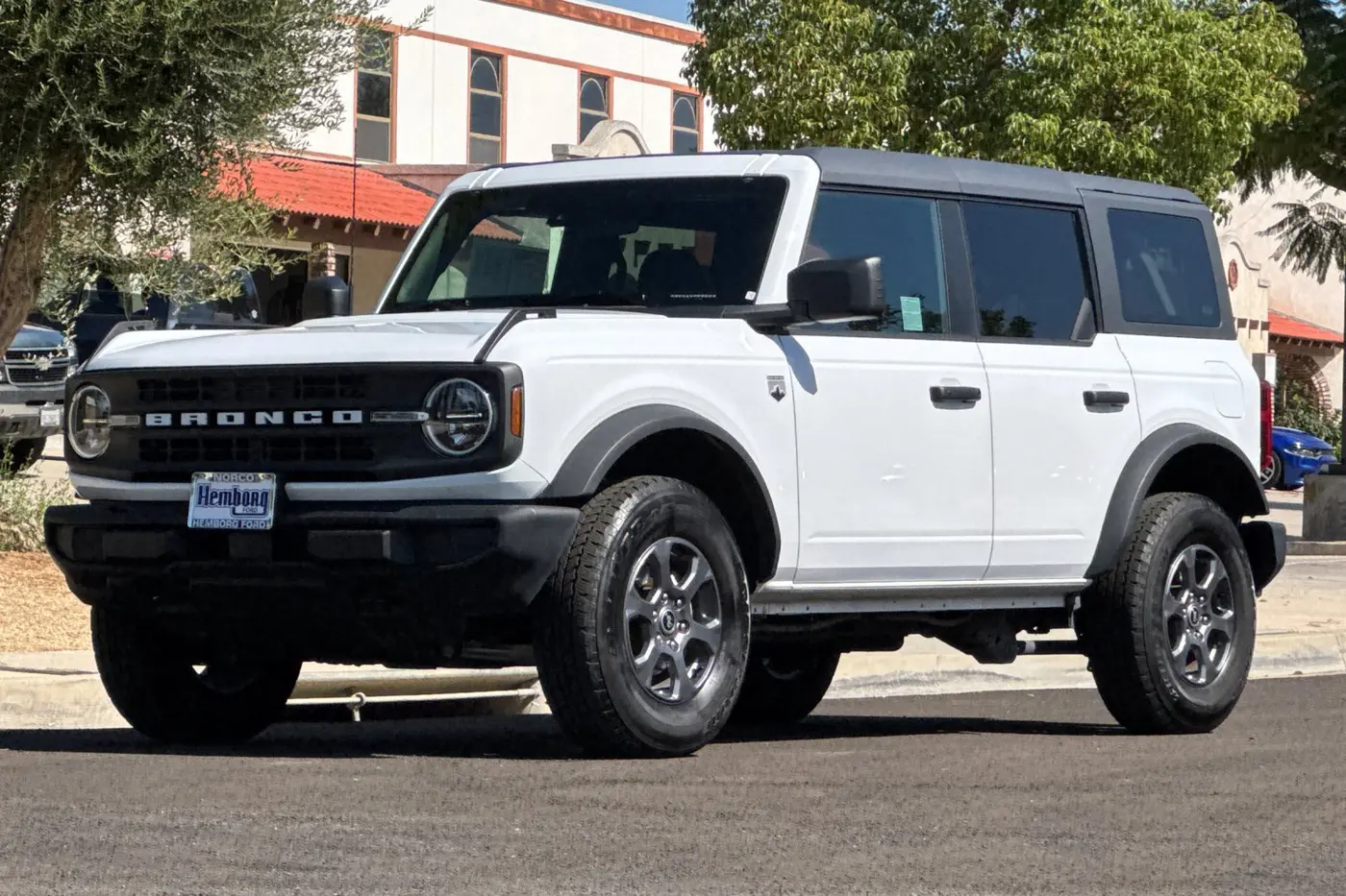 2025 Ford Bronco - $38,995