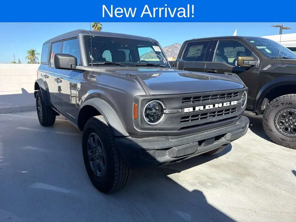 2025 Ford Bronco - $38,998