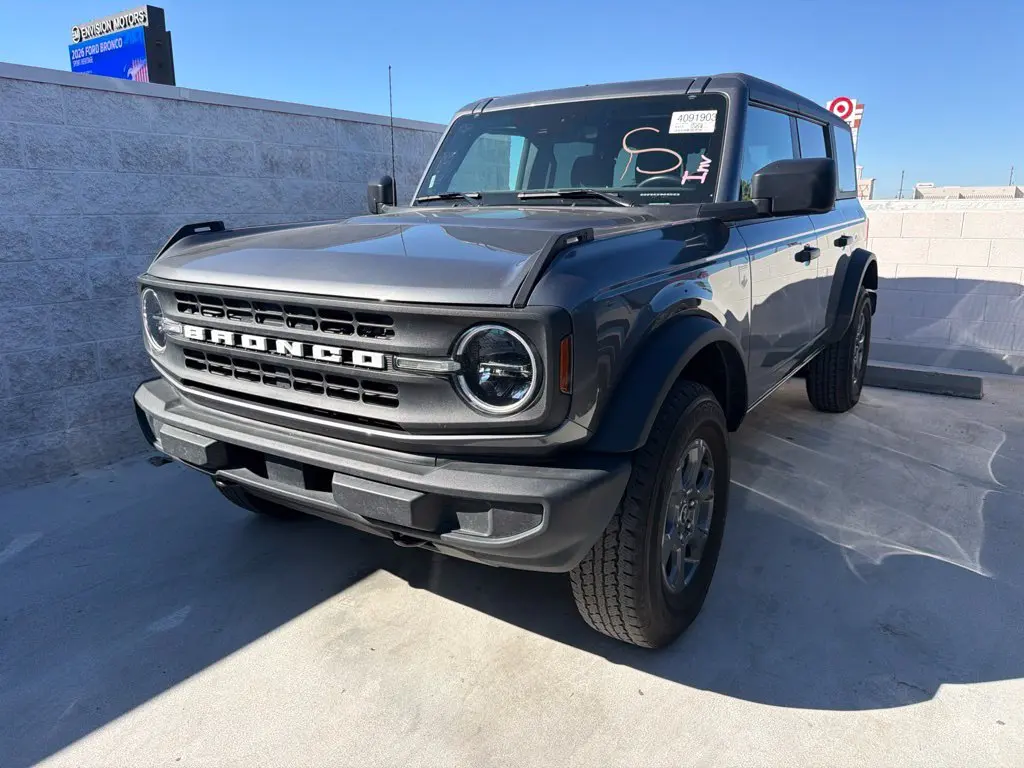 2025 Ford Bronco - $38,998