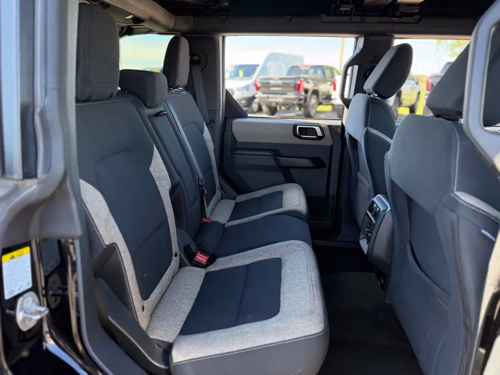 2025 Ford Bronco - $39,500